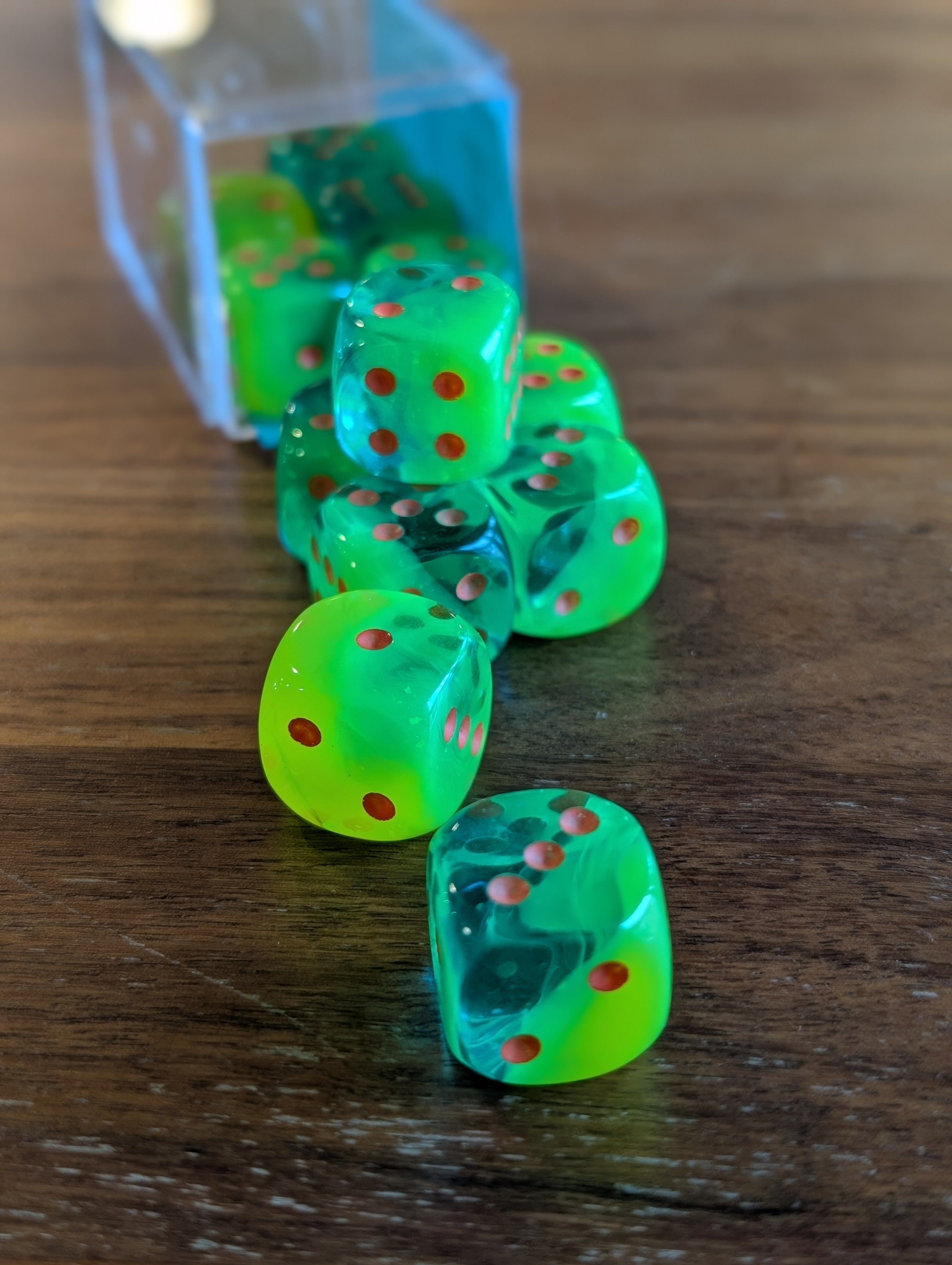 Chessex Plasma Green-Teal (Orange) 16mm