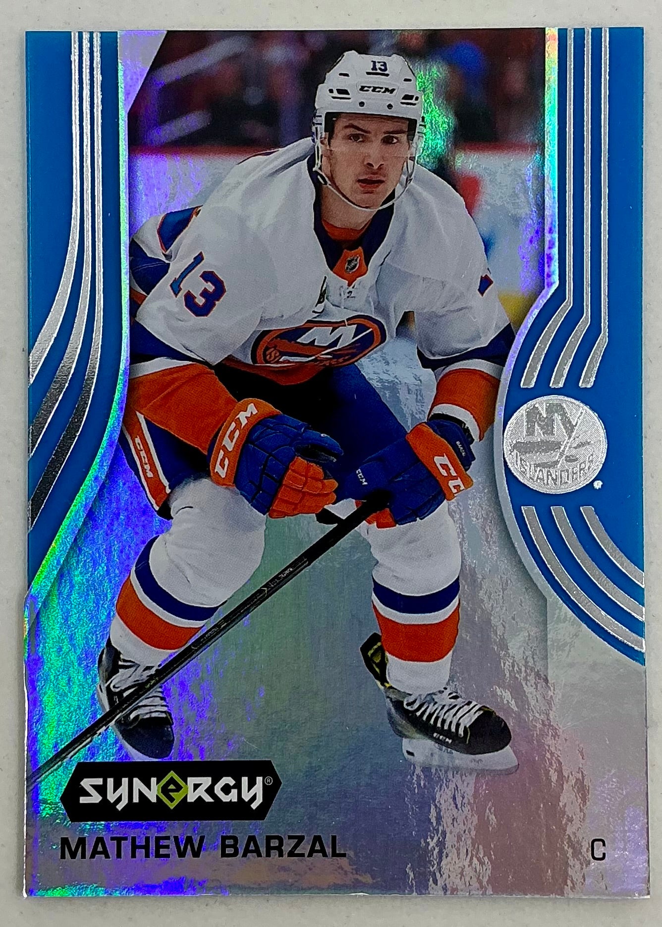 2019-2020 UD Synergy Parallel Mathew Barzal #6 [Blue]