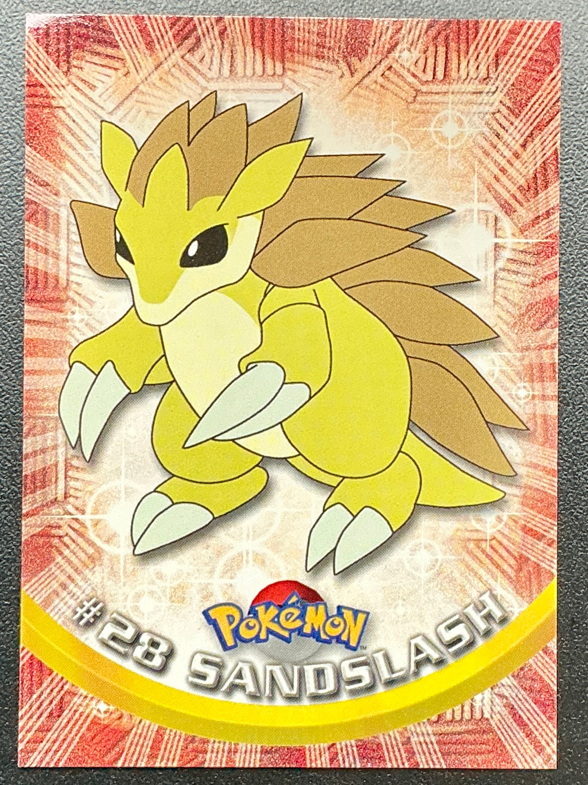 Pokémon Topps Sandslash #28 Series 1 (Black Logo)
