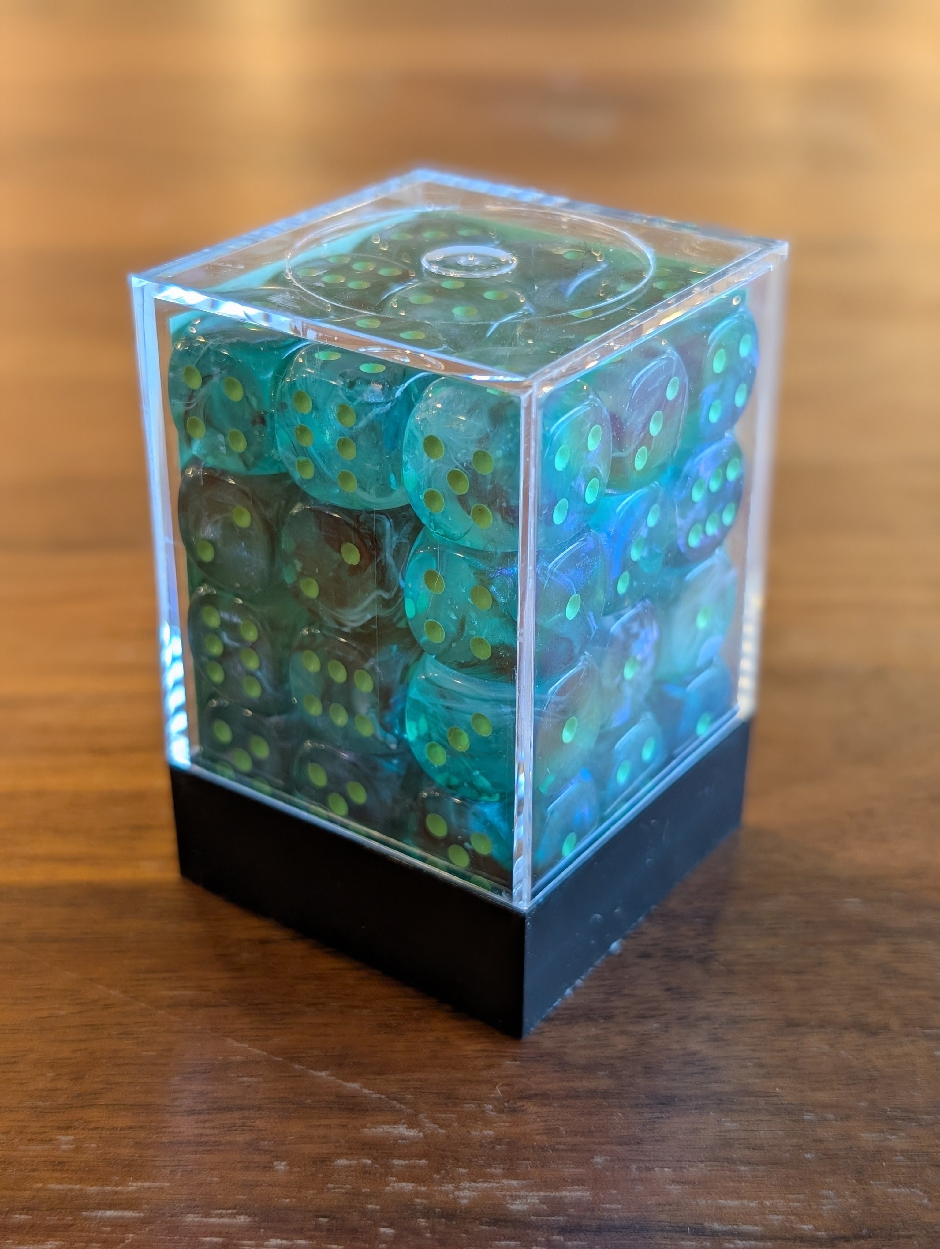 Chessex Kelp (Light Green)